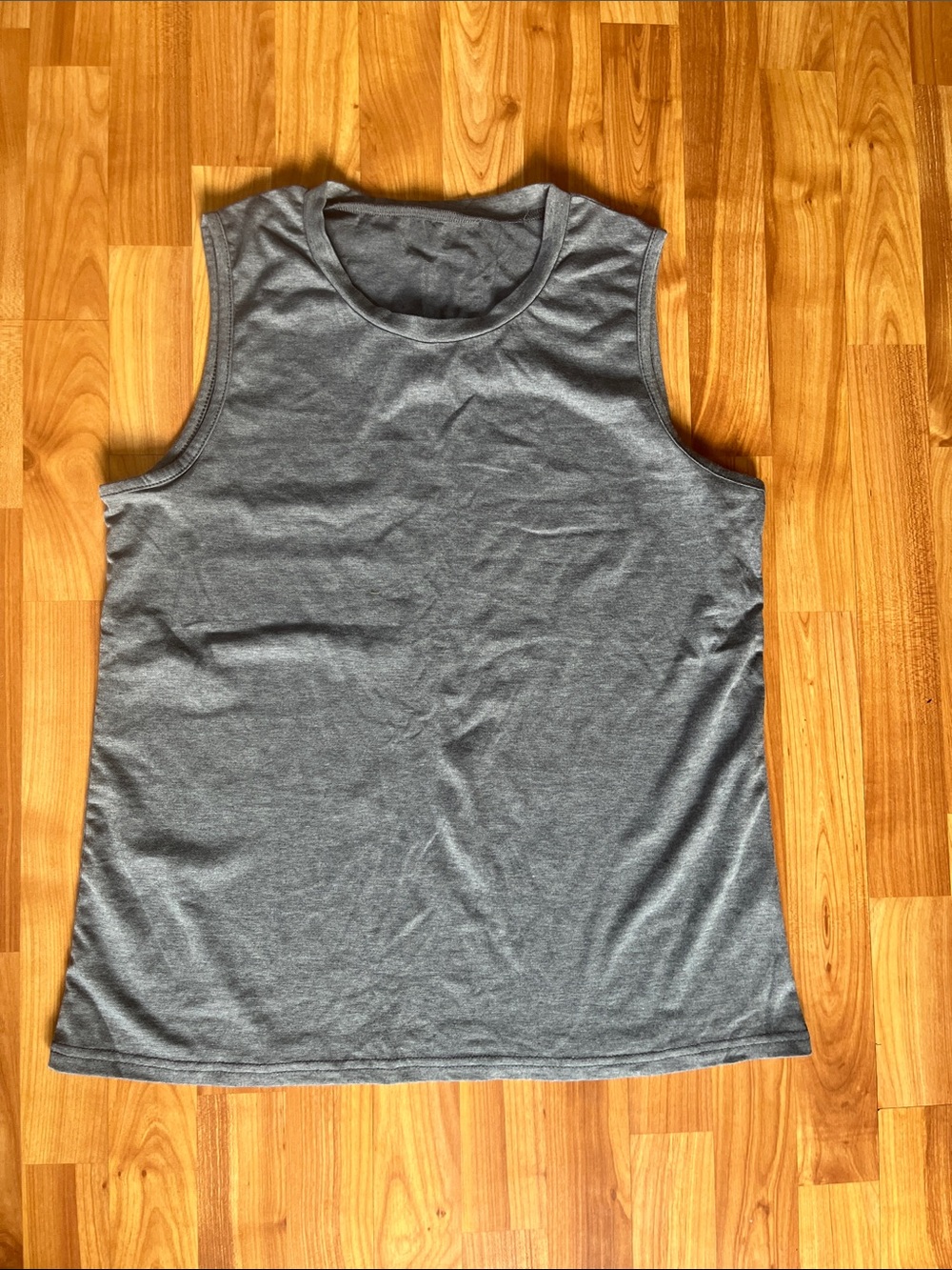 Women’s Gray Sleeveless Tank Top - Classic Comfort